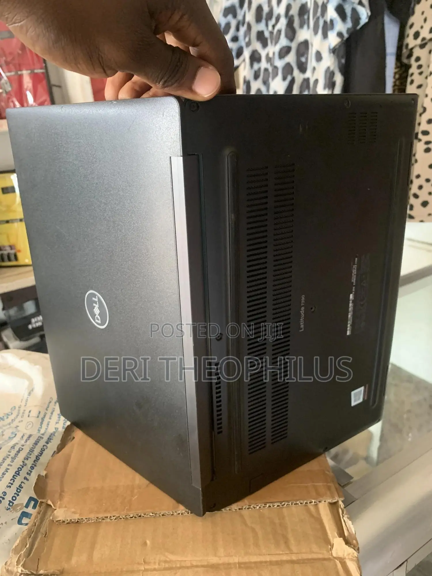 Laptop Dell Latitude 7390 8GB Intel Core i5 SSD 256GB