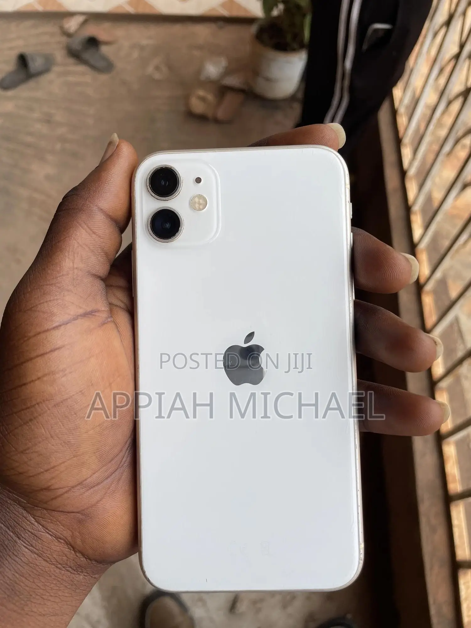 Apple iPhone 11 64 GB White