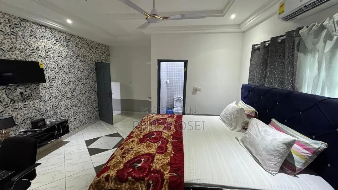 Furnished 12bdrm House in Newly Guest House, Kasoa for sale