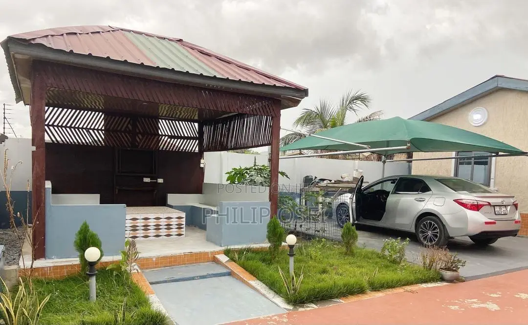 Furnished 12bdrm House in Newly Guest House, Kasoa for sale