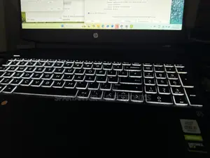Laptop HP Pavilion Gaming Laptop 15-dk2xxx 16GB Intel Core i5 SSD 512GB