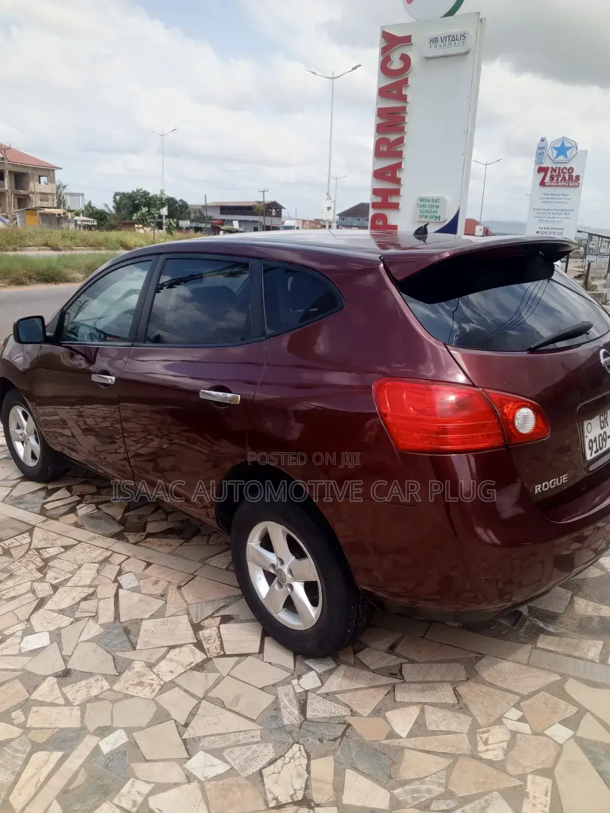 Nissan Rogue S 2010 Brown