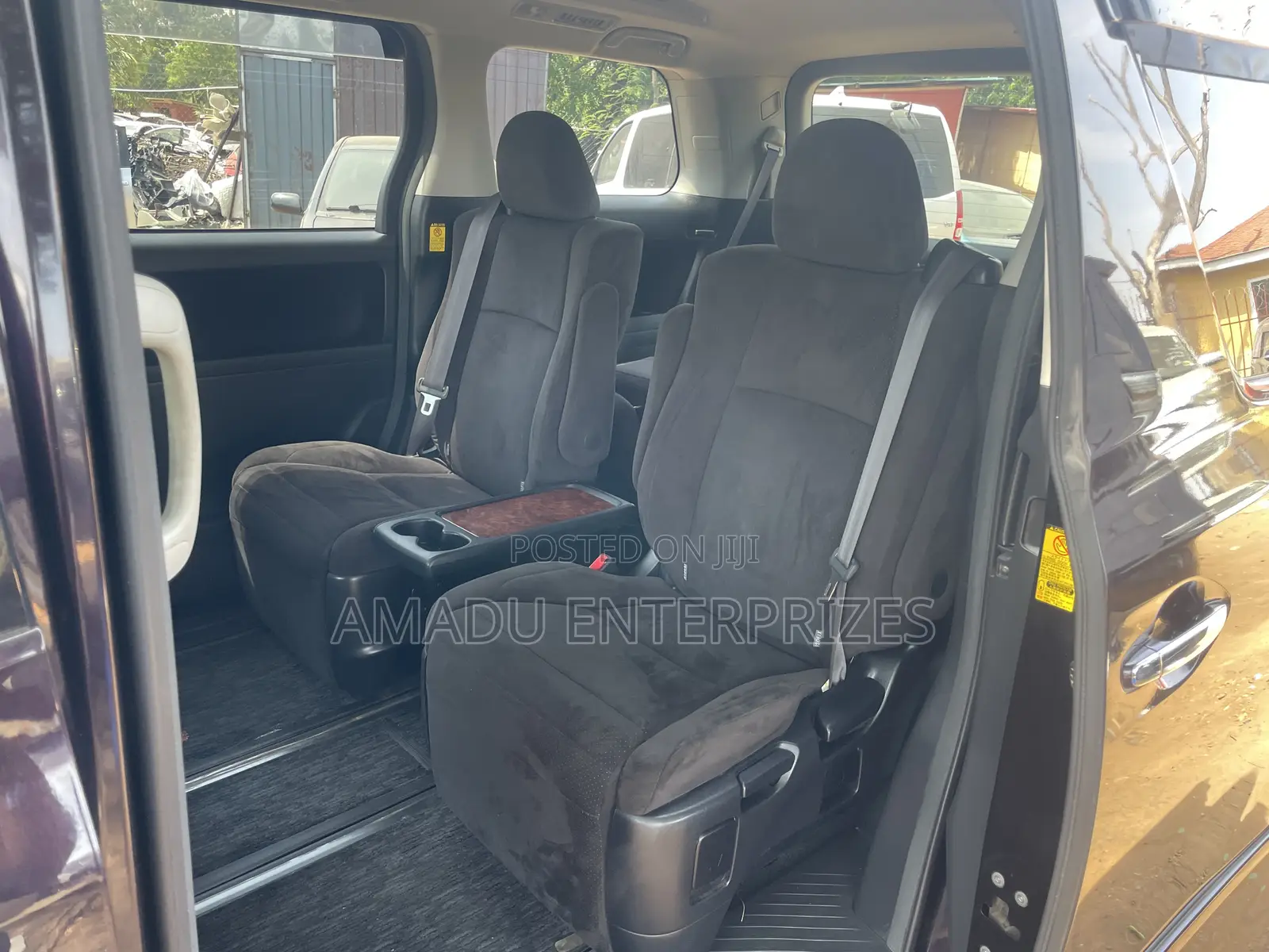 Toyota Alphard 2.4 Petrol FWD 2010 Burgundy