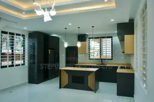 2bdrm House in Ashaley Botwe., School Junction for sale