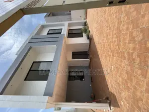 4bdrm House in East Legon for sale