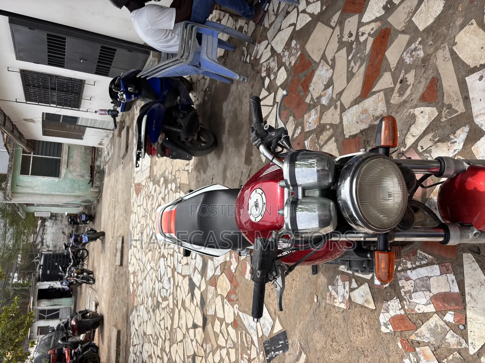 Honda CB 2005 Red