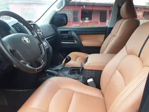 Toyota Land Cruiser 2008 Black