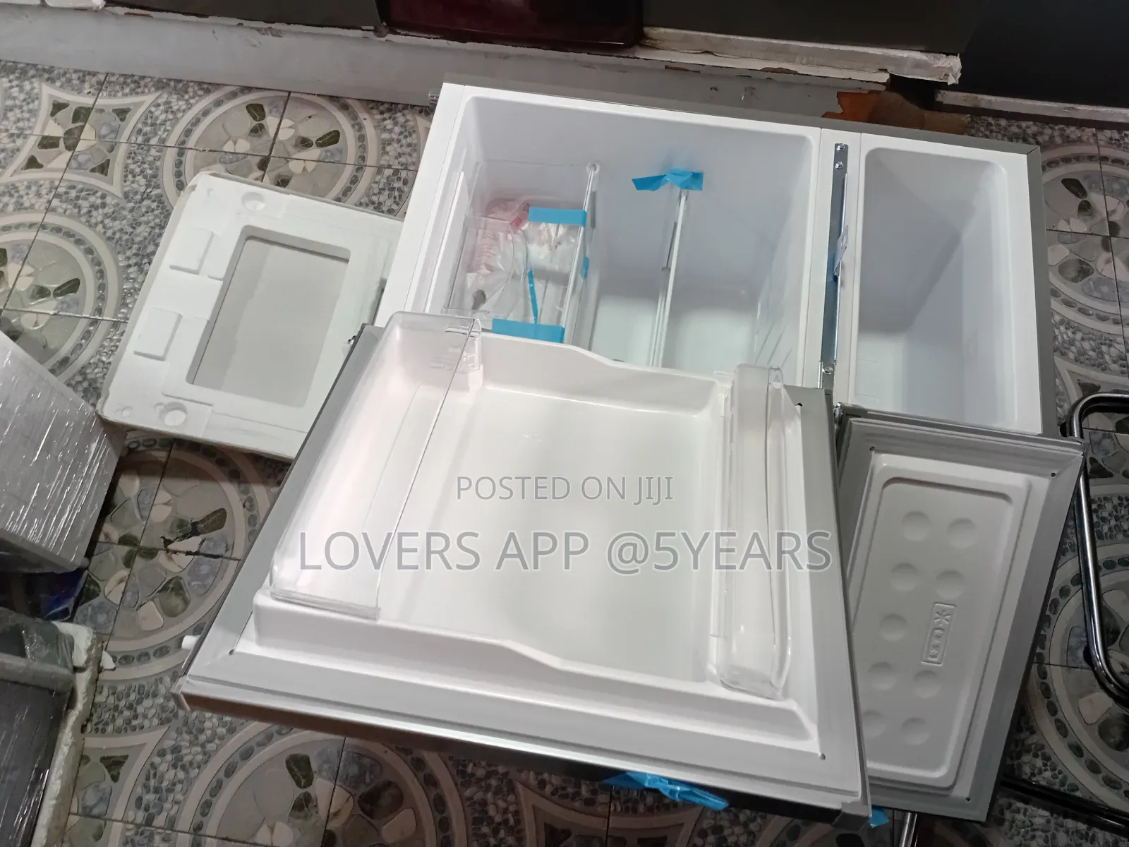 Roch 61l Mini Fridge – Small Size, Big Performance