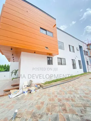 5bdrm House in Tantra Hills, Unity Closed for sale