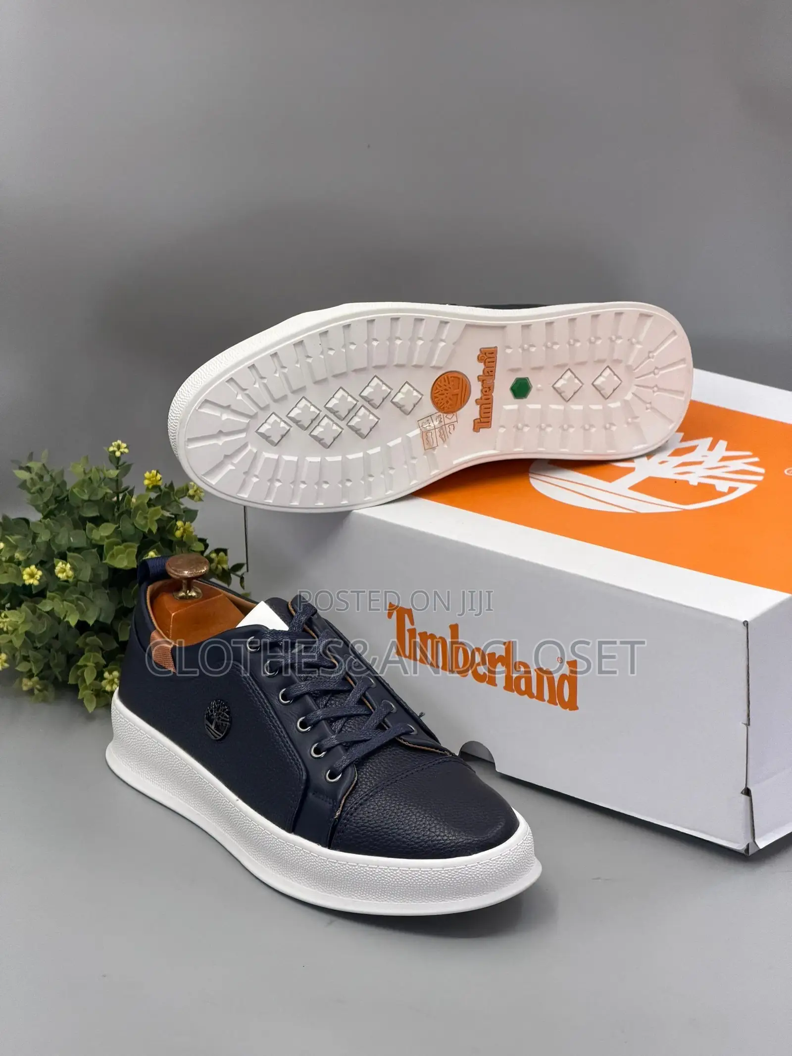 Thick White Sole Timberland Casual Leather Sneakers