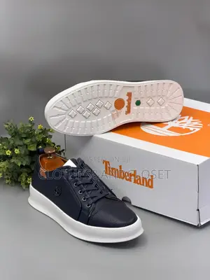 Thick White Sole Timberland Casual Leather Sneakers