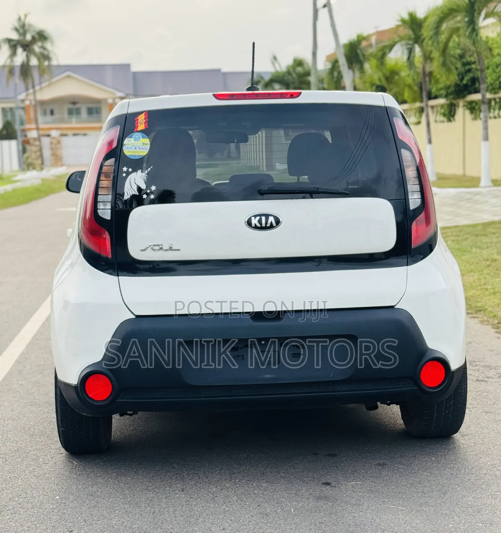 Kia Soul Base Hatchback 2016 White