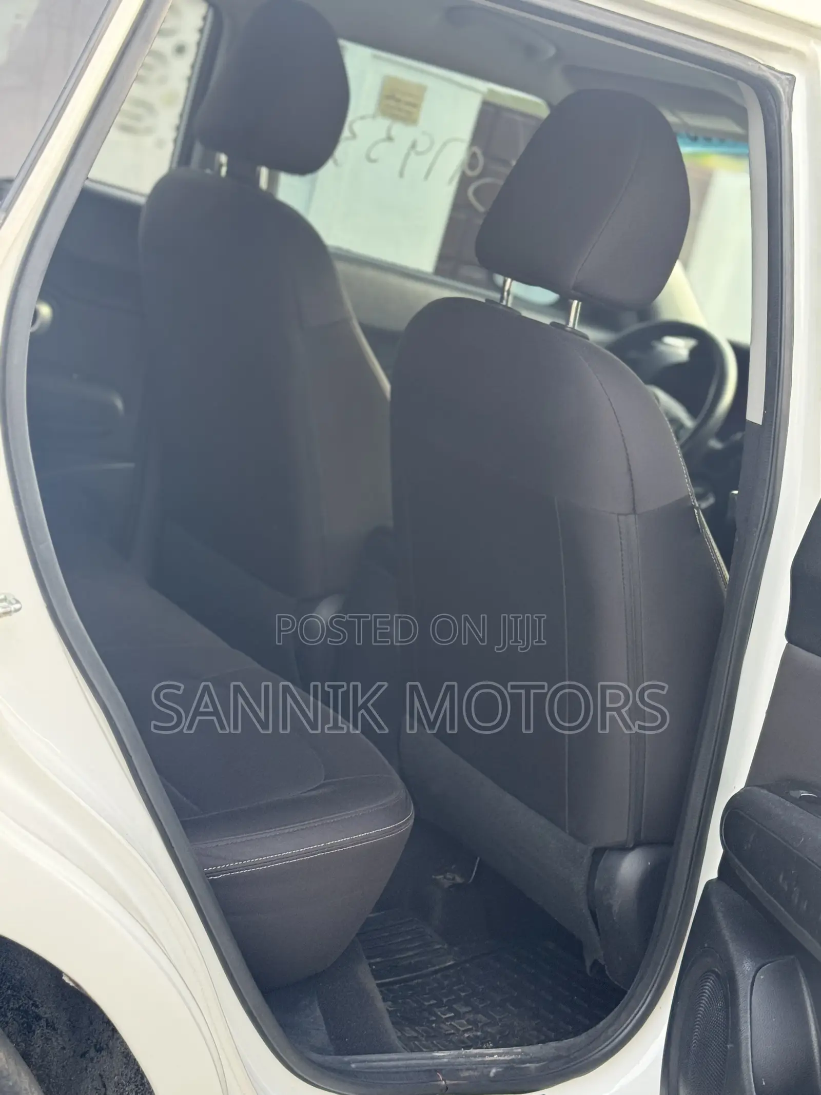 Kia Soul Base Hatchback 2016 White