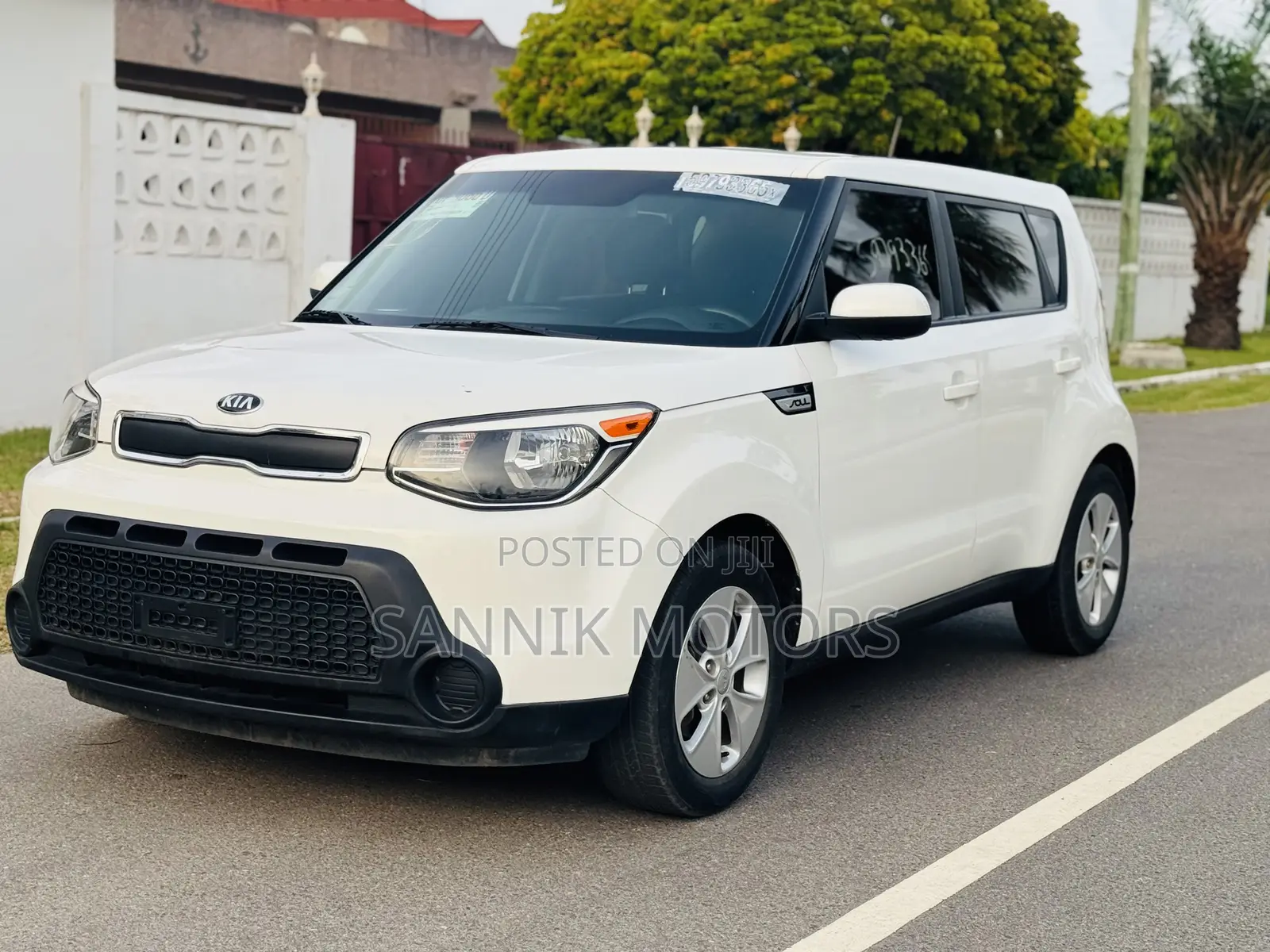 Kia Soul Base Hatchback 2016 White