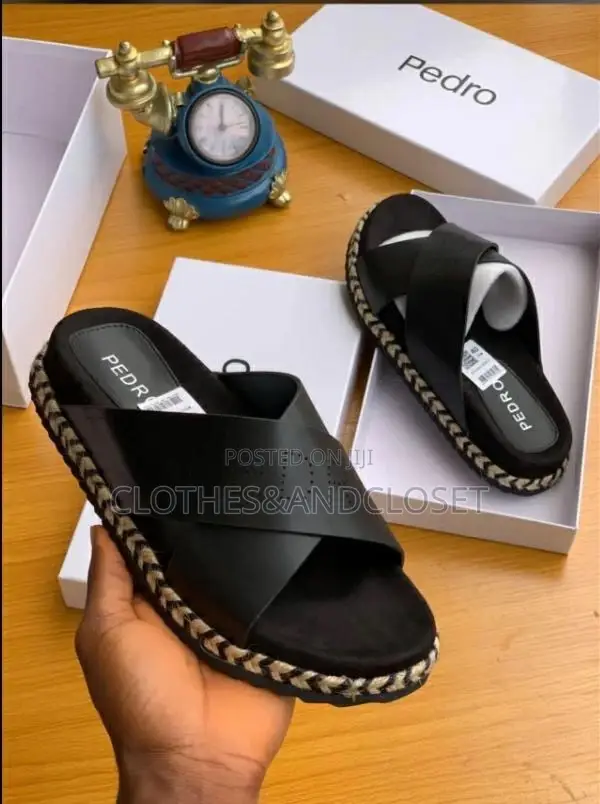 Men's Brown Leather Cross-Strap Sandals