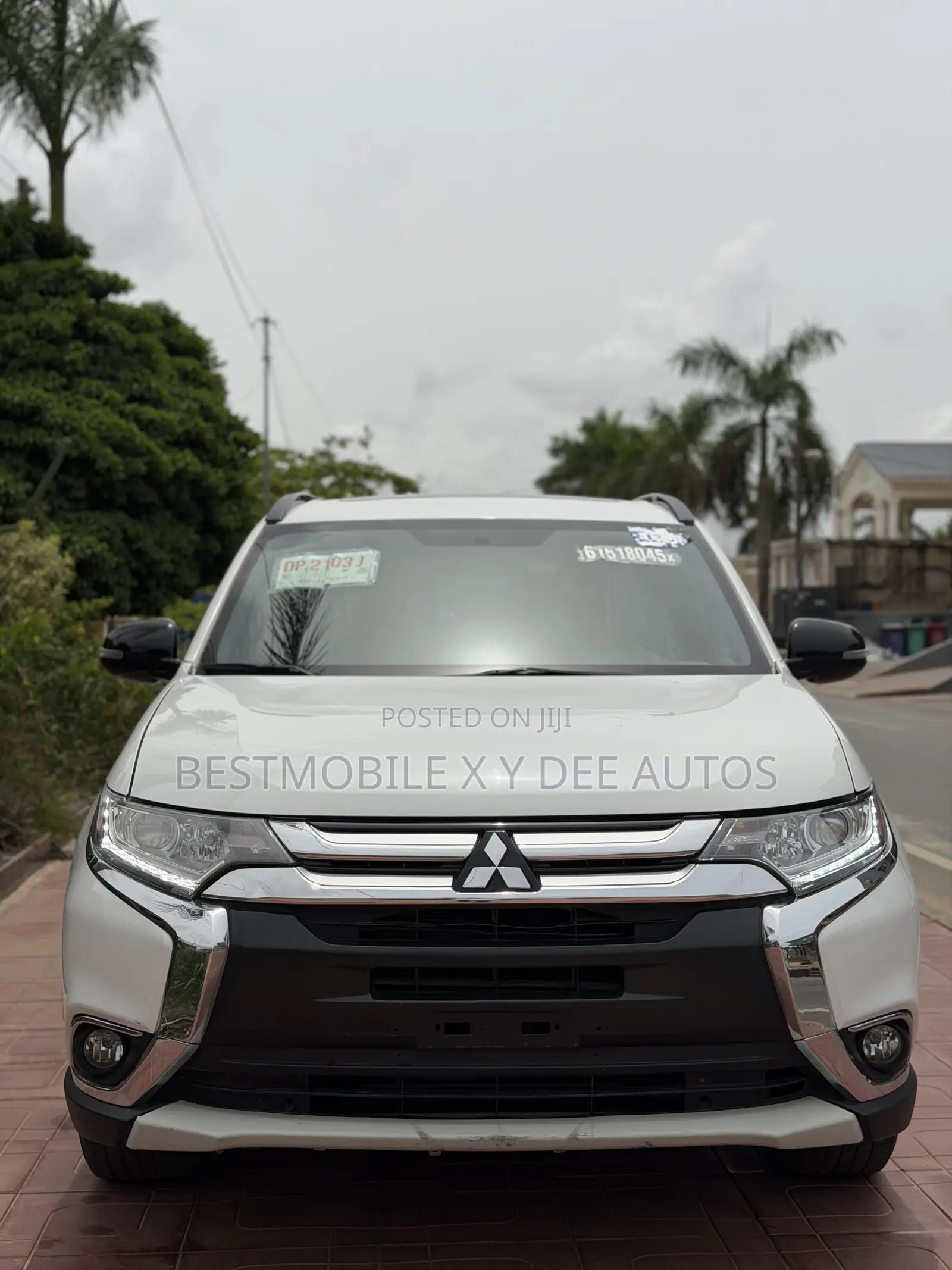 Mitsubishi Outlander SE FWD 2018 White