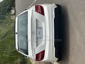 Mercedes-Benz C250 2013 White
