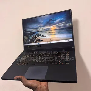 Laptop Asus ROG Zephyrus M15 GU502LU 24GB Intel Core i7 SSD 512GB