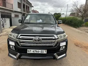 Toyota Land Cruiser 4.0 V6 DLX 2012 Black
