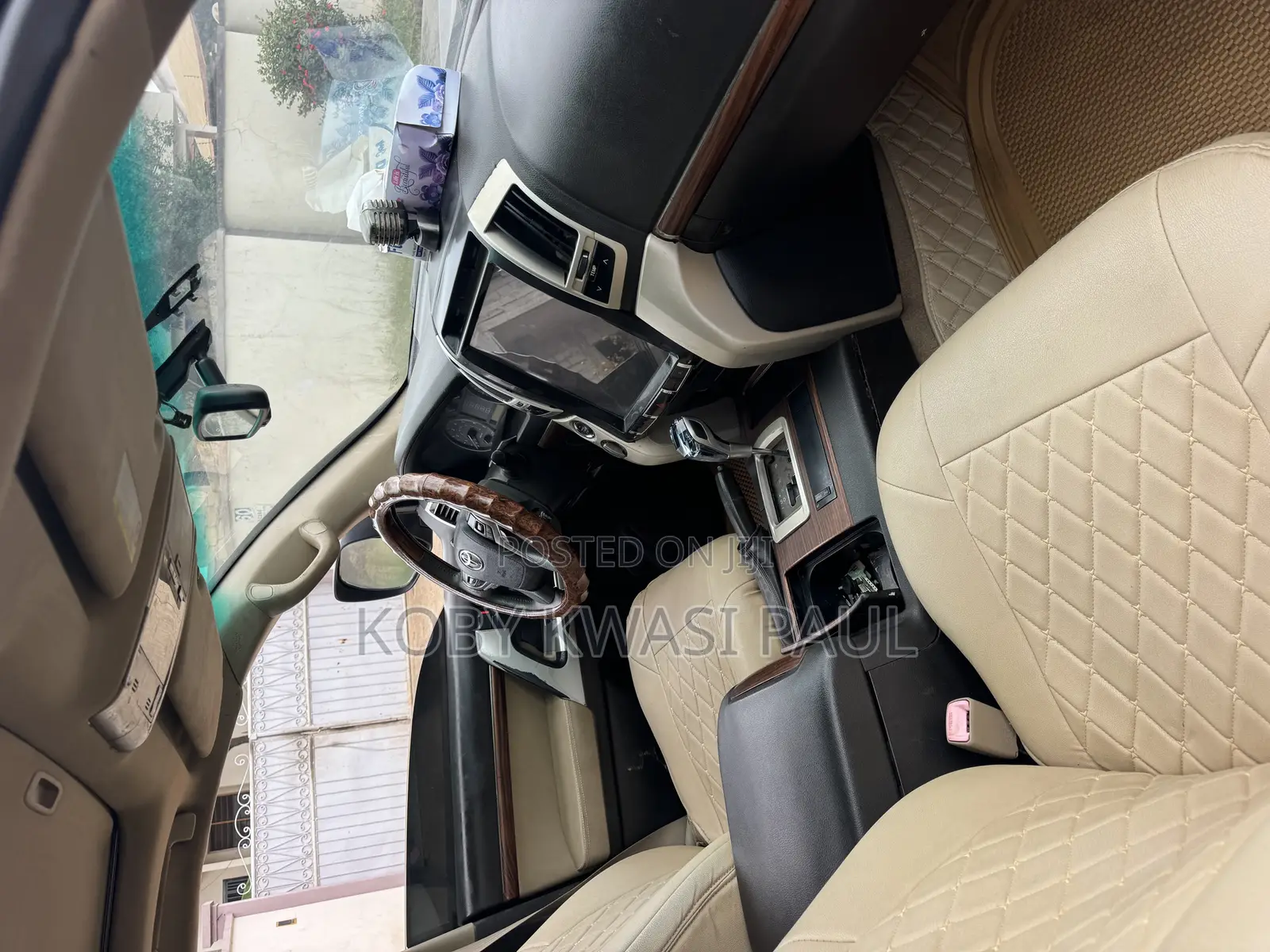 Toyota Land Cruiser 4.0 V6 DLX 2012 Black