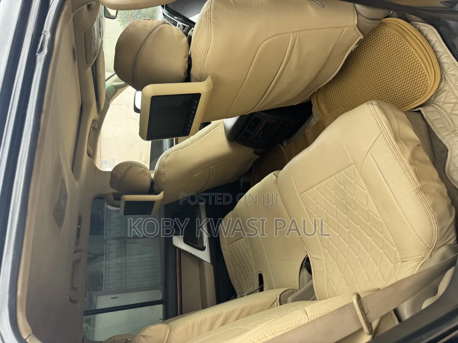 Toyota Land Cruiser 4.0 V6 DLX 2012 Black