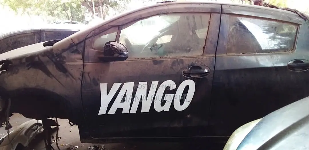 Toyota Vitz 2010 Black