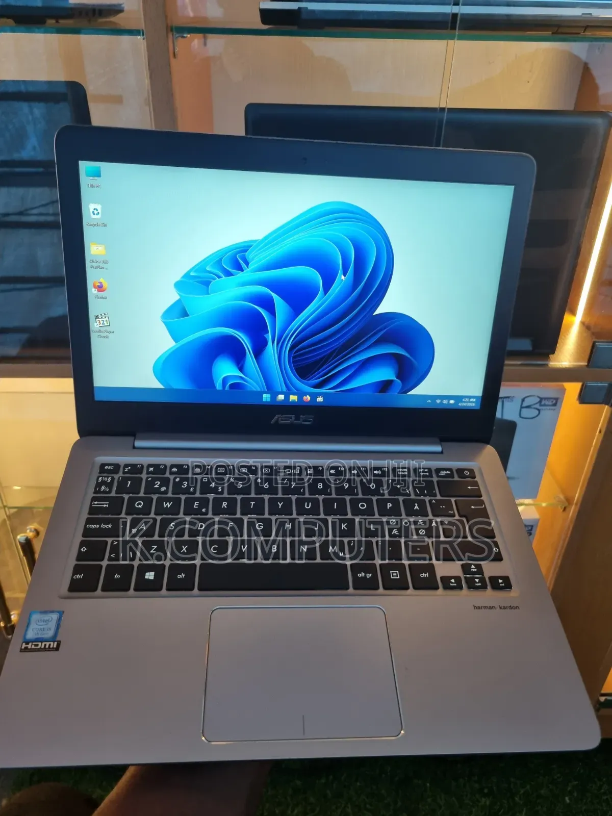 Laptop Asus ZenBook UX310UQ 8GB Intel Core i5 SSD 256GB