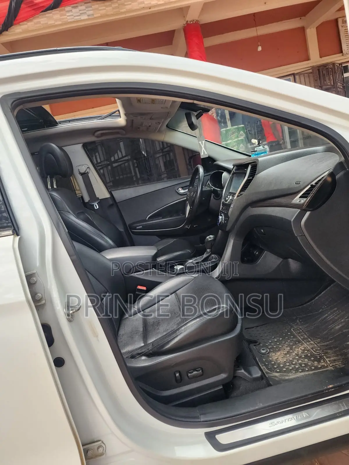 Hyundai Santa Fe 2016 White