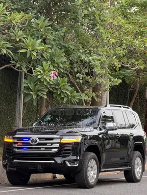 Toyota Land Cruiser 2025 Black