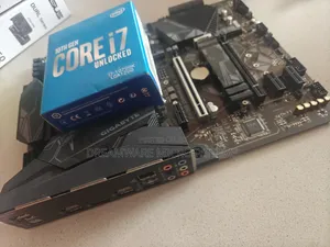 Gigabyte Board and 10th Gen Core I7 