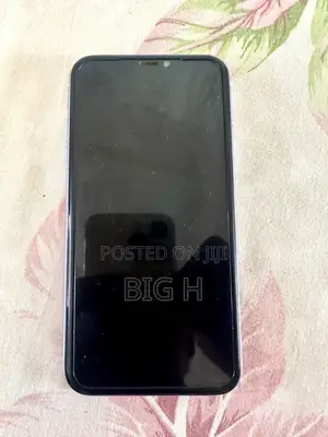 Apple iPhone 11 64 GB Purple