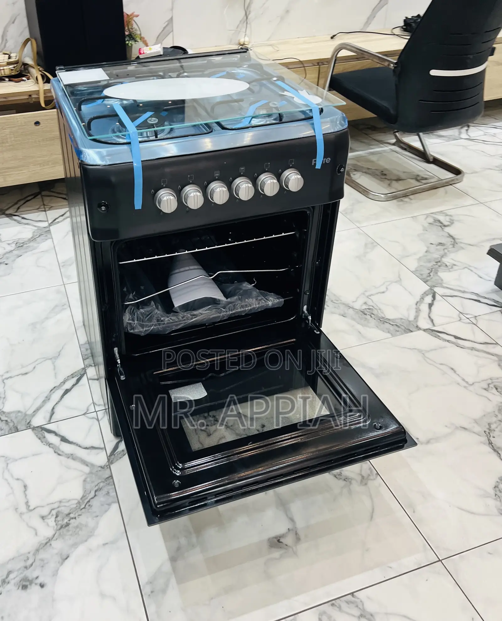 Classic Ferre 60x60cm 4 Burner Freestanding Gas Cooker(Black).