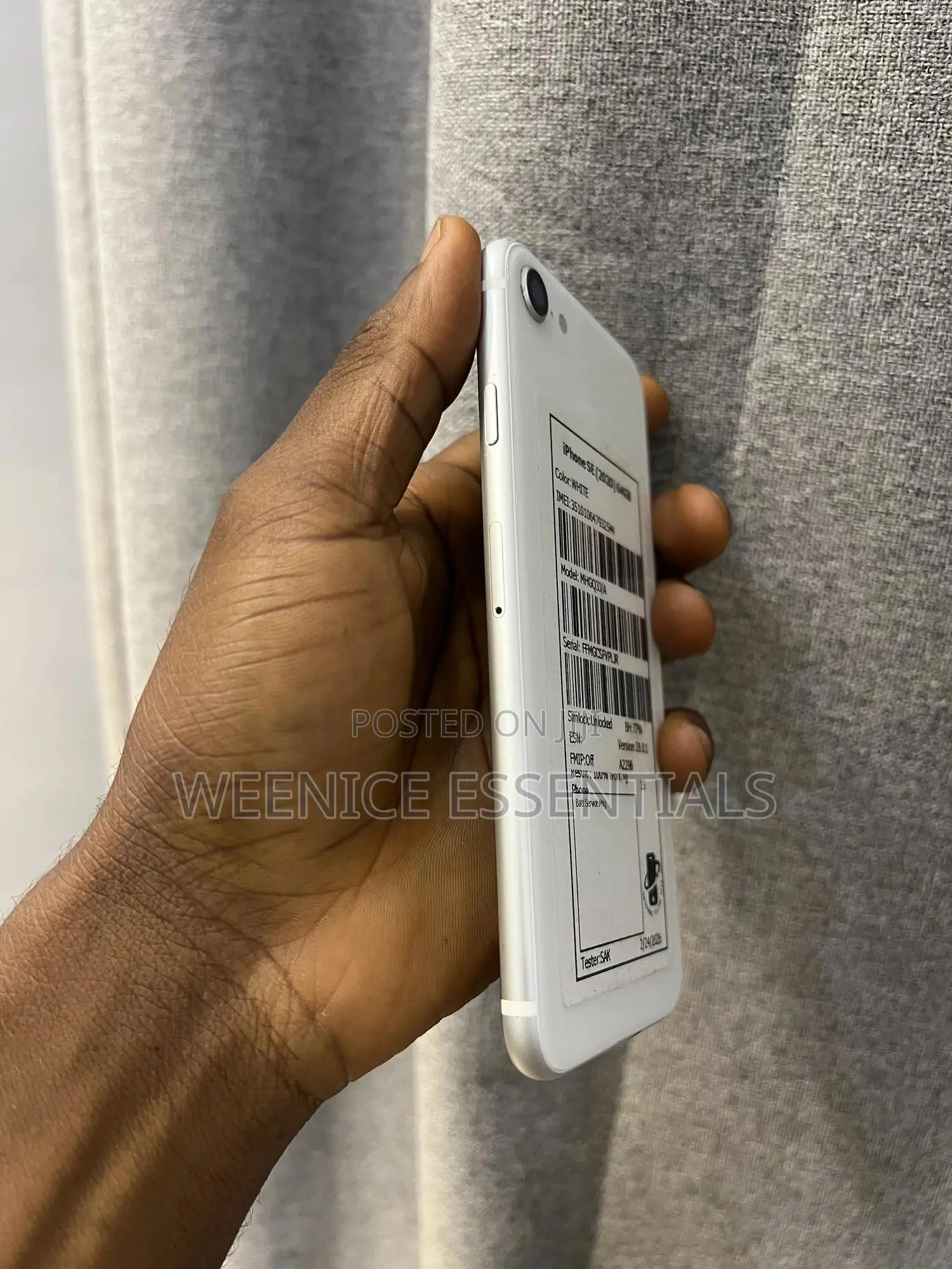 Apple iPhone SE (2020) 64 GB White