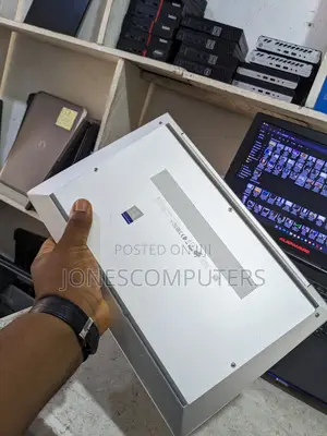 Laptop HP EliteBook 840 G7 16GB Intel Core i5 SSD 256GB