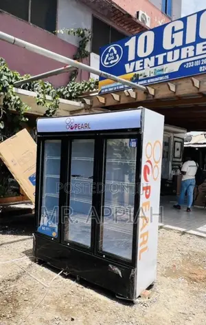 Unique Pear PVC-150 3 Door Display Fridge/Beverage Cooler 