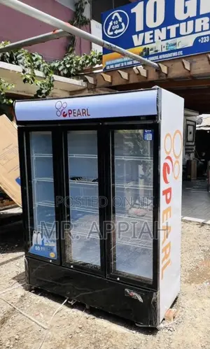 Fast Chilling Pearl PVC-150 3 Door Display Fridge/Beverage Cooler.