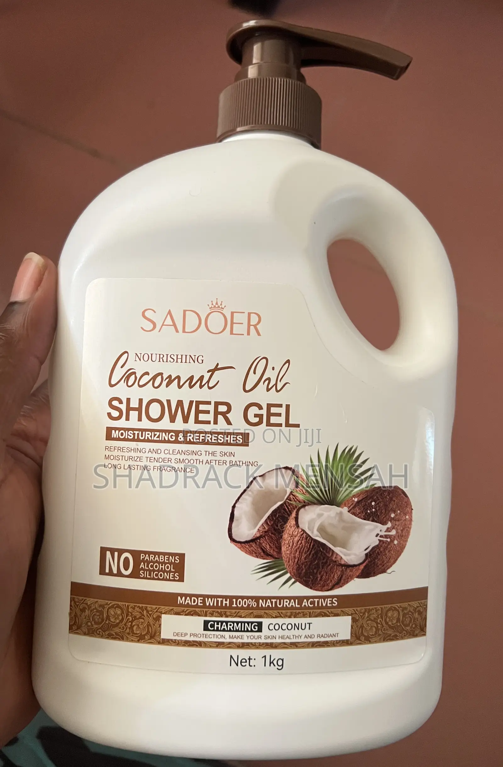 Sadoer Nourishing Coconut Oil Shower Gel