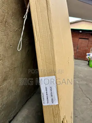 Toyota Tacoma 2016-2023 Bonnet Hood