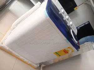 Westpool Quick Clean 4kg Compact Washing Machine