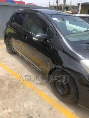 Toyota Vitz 2012 Black