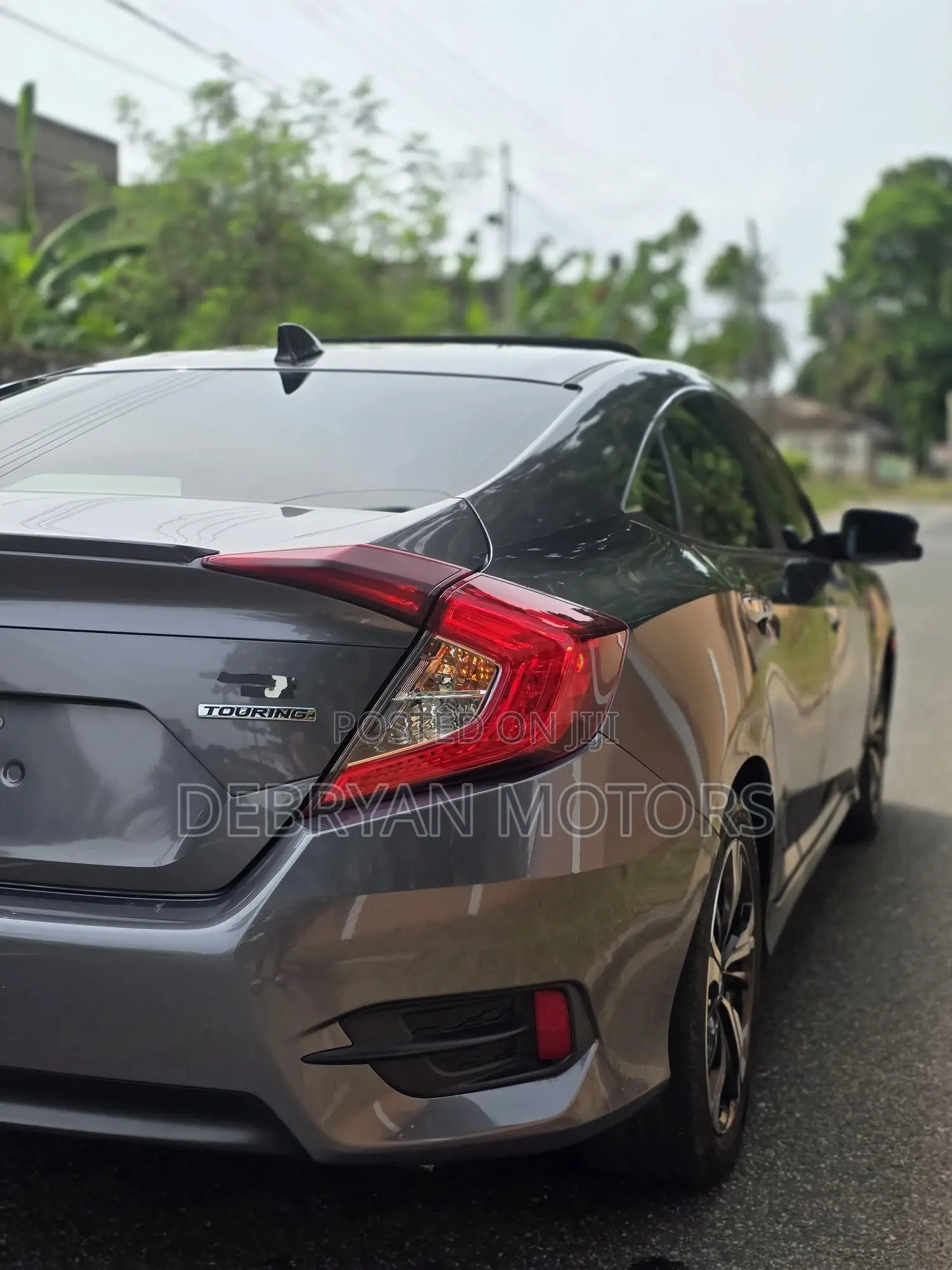 Honda Civic Touring Sedan 2018 Gray