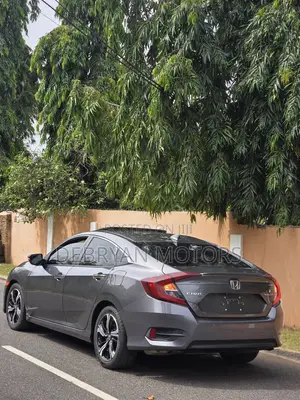 Honda Civic Touring Sedan 2018 Gray