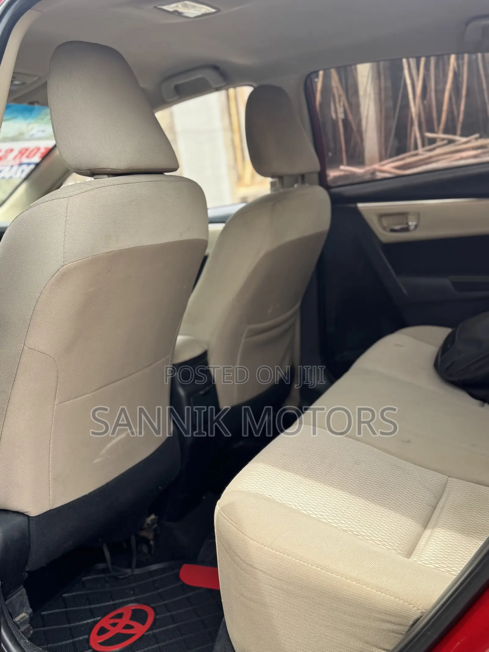 Toyota Corolla S 4dr Sedan (1.8L 4cyl CVT) 2016 Red