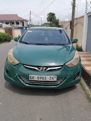 Hyundai Elantra 2012 Green