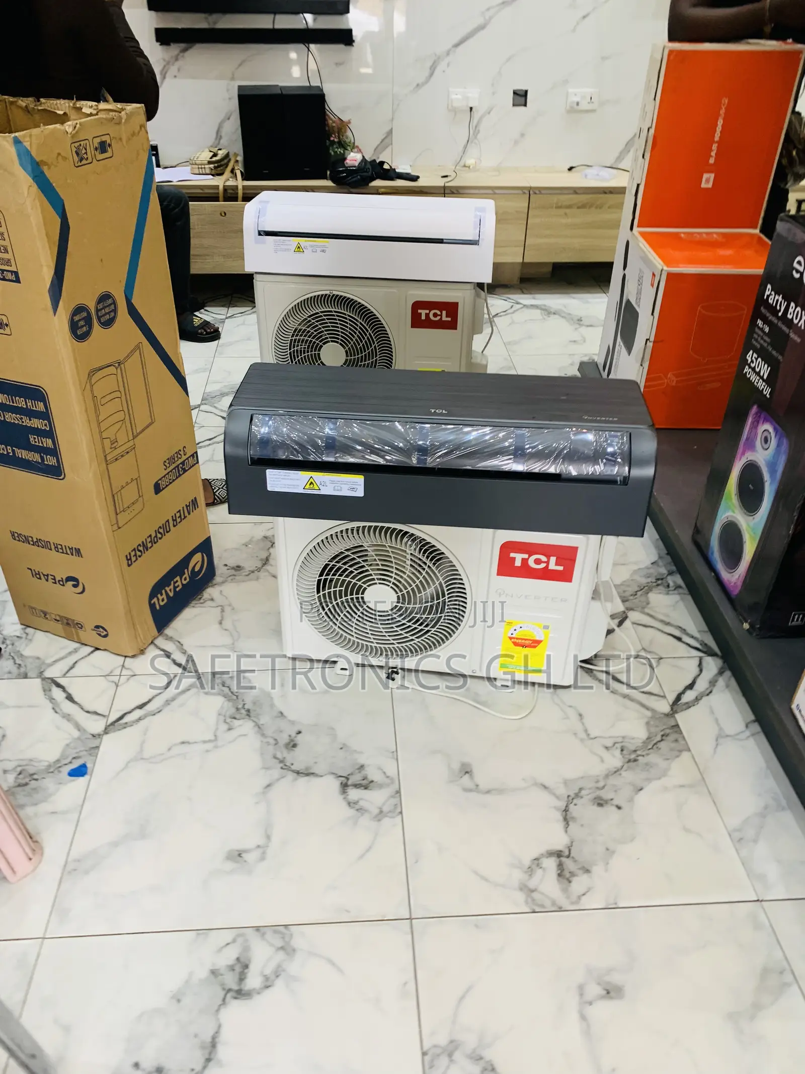 New Design TCL 1.5hp Inverter Air Conditioner (Black)