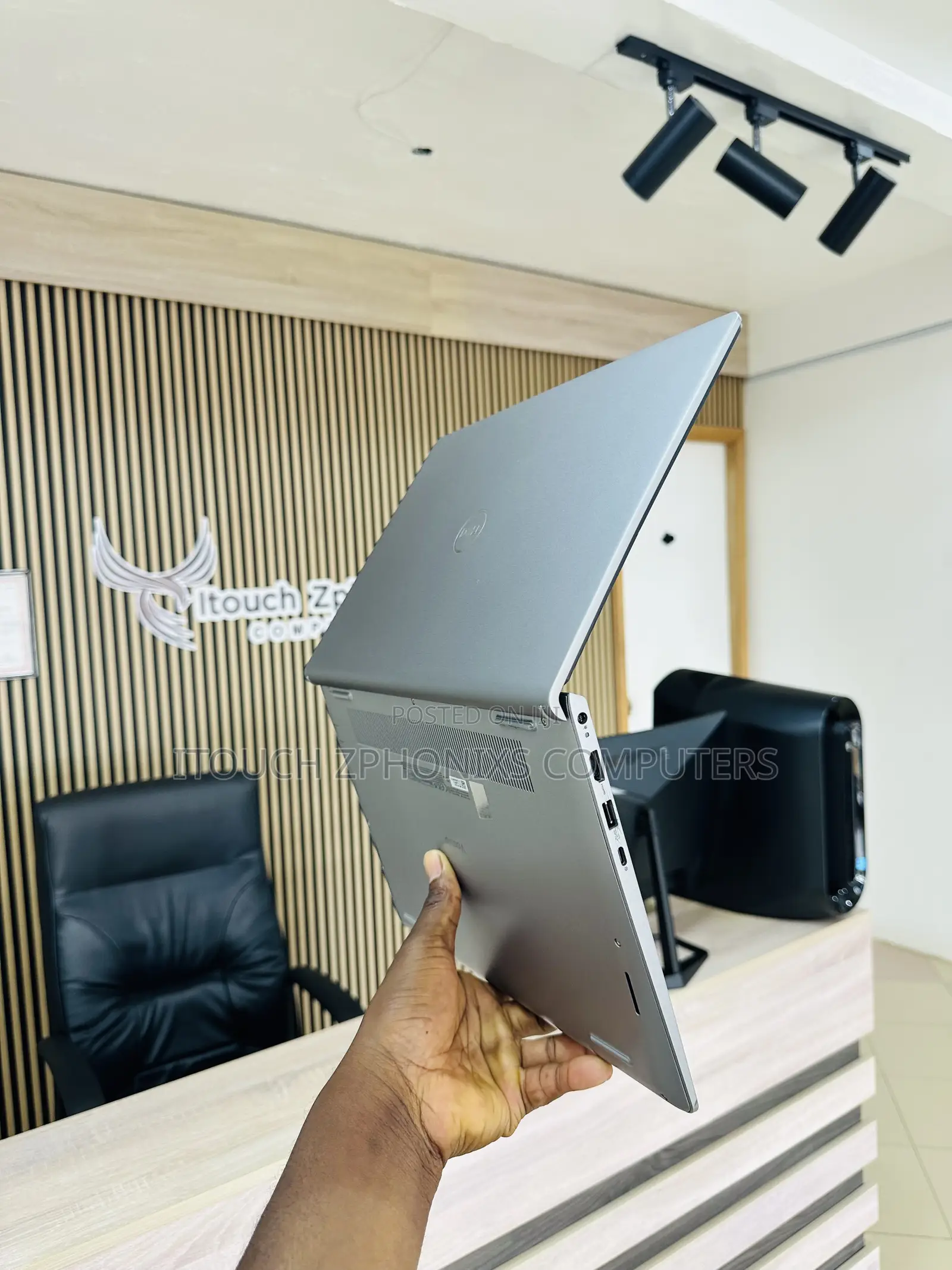 Laptop Dell Vostro 14 3445 16GB Intel Core i5 SSD 512GB