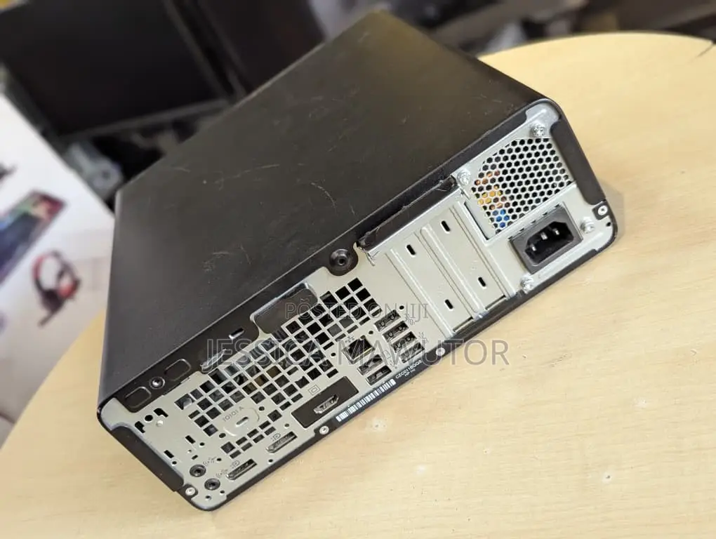 Desktop Computer Dell 8GB Intel Core i5 SSD 256GB