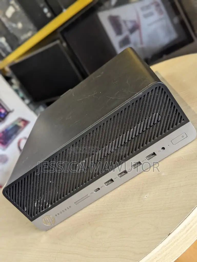Desktop Computer Dell 8GB Intel Core i5 SSD 256GB