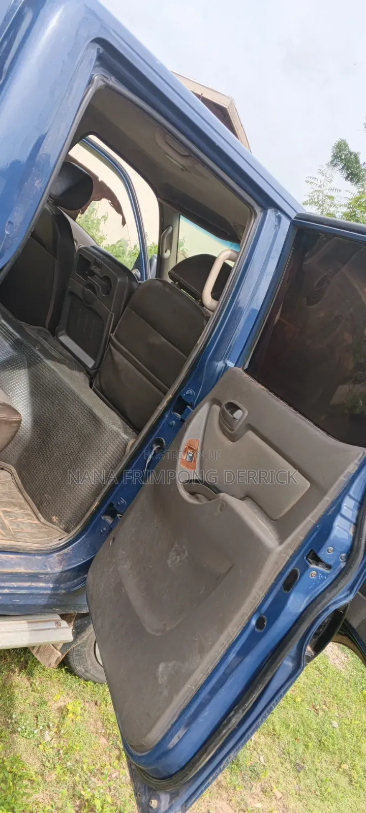 Hyundai Universe 2012 Blue