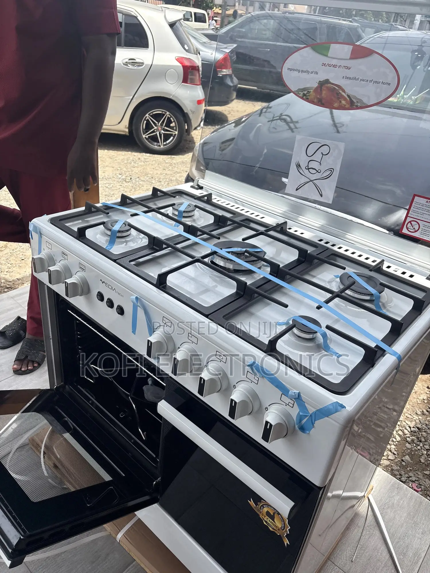 Unique Design Mediatech 5 Gas Burner With Grill(White)
